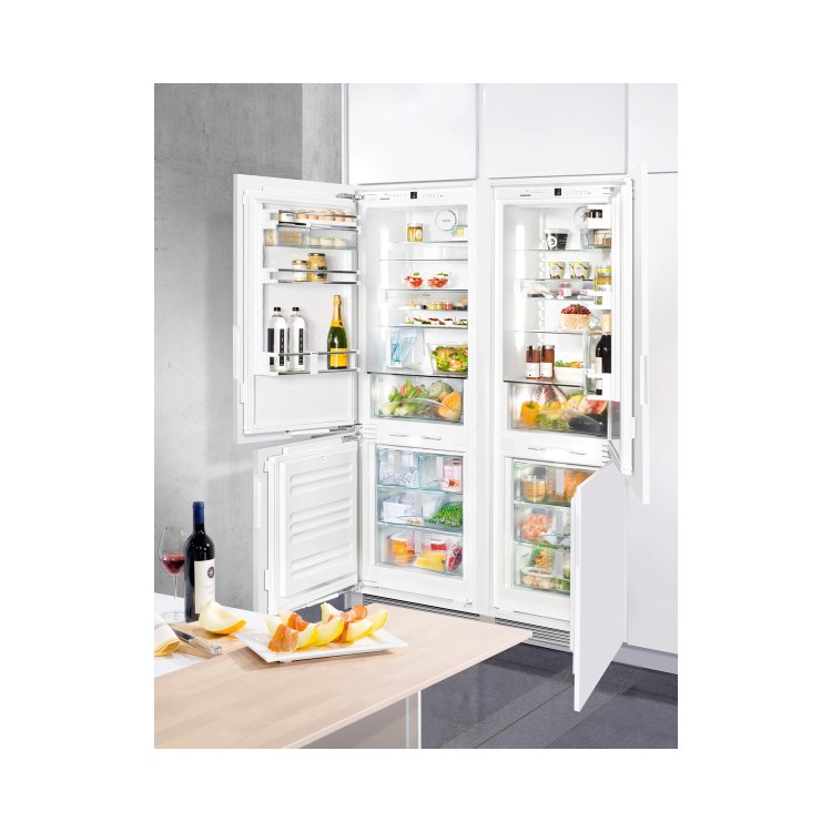 Liebherr ICN3386 BioCool NoFrost 60-40 Integrated Fridge Freezer With Soft-closing Doors and Non-Plumbed Ice Maker - Door on Door