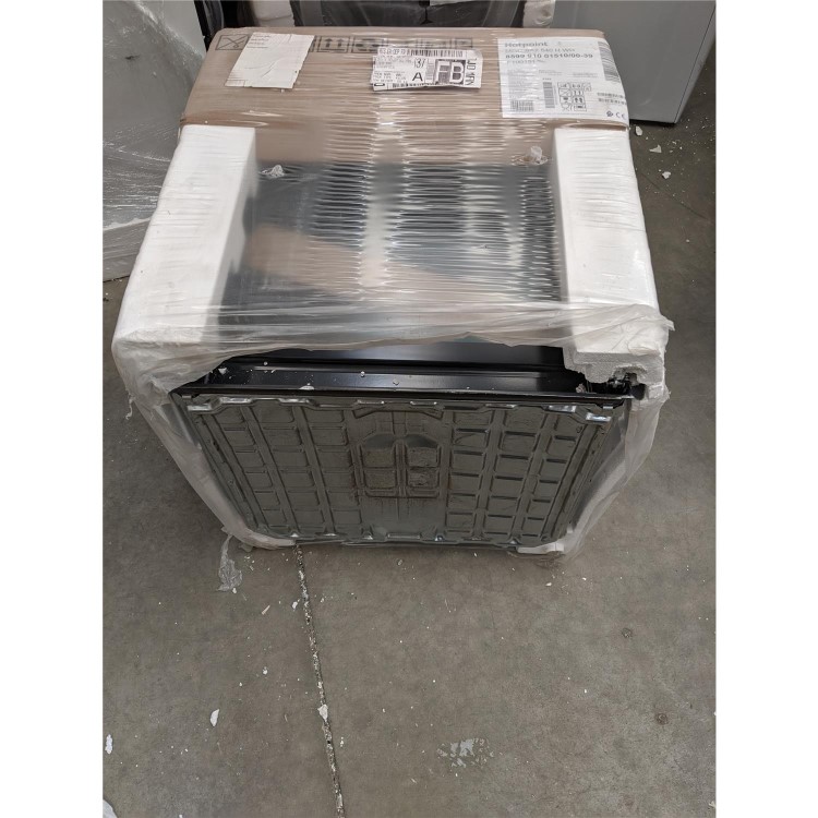 Refurbished Hotpoint SA2540HWH 60cm Single Built In Electric Oven