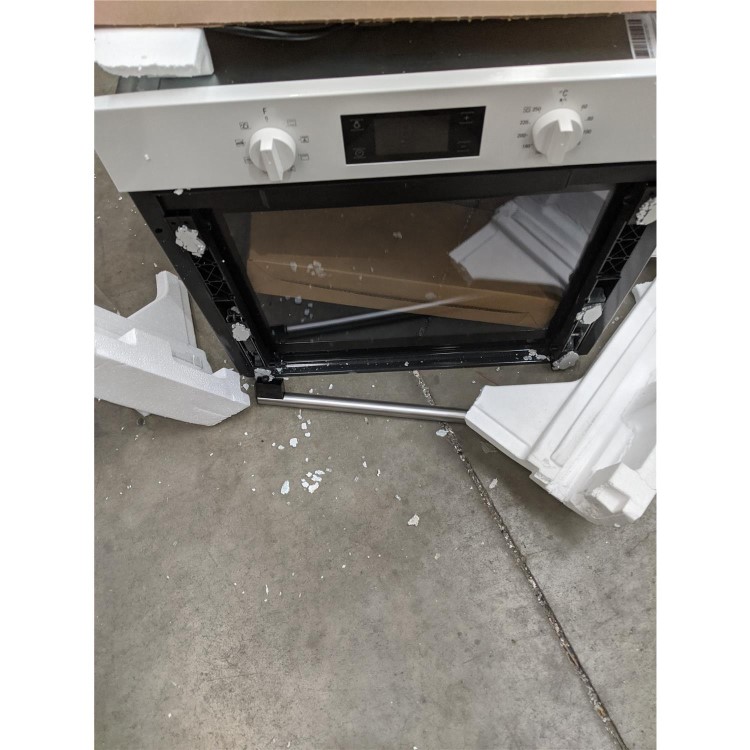 Refurbished Hotpoint SA2540HWH 60cm Single Built In Electric Oven