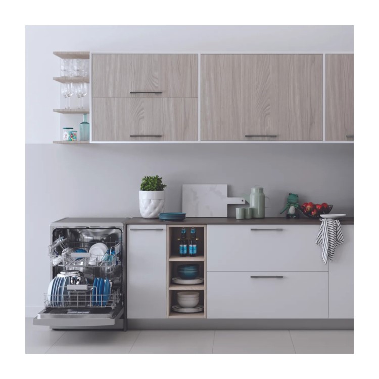GRADE A1 - Indesit DFC2B16SUK 13 Place Freestanding Dishwasher With Cutlery Tray - Silver