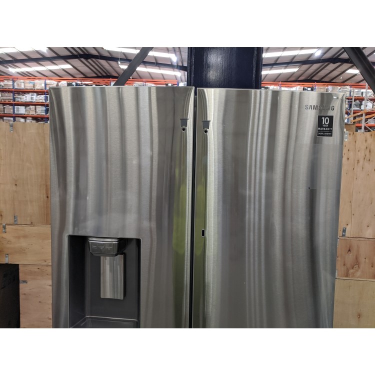 Refurbished Samsung RF22R7351SR 501 Litre American Fridge Freezer Stainless steel