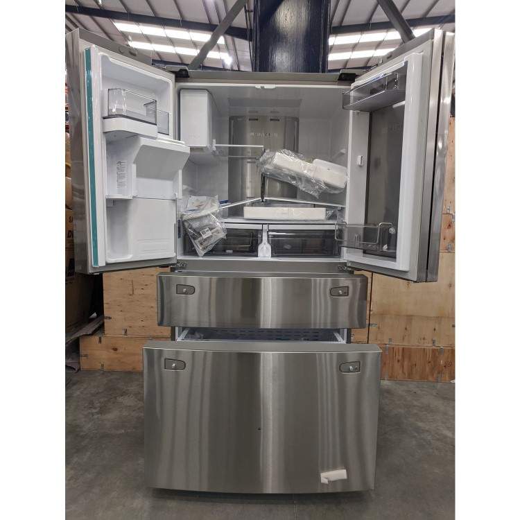 Refurbished Samsung RF22R7351SR 501 Litre American Fridge Freezer Stainless steel