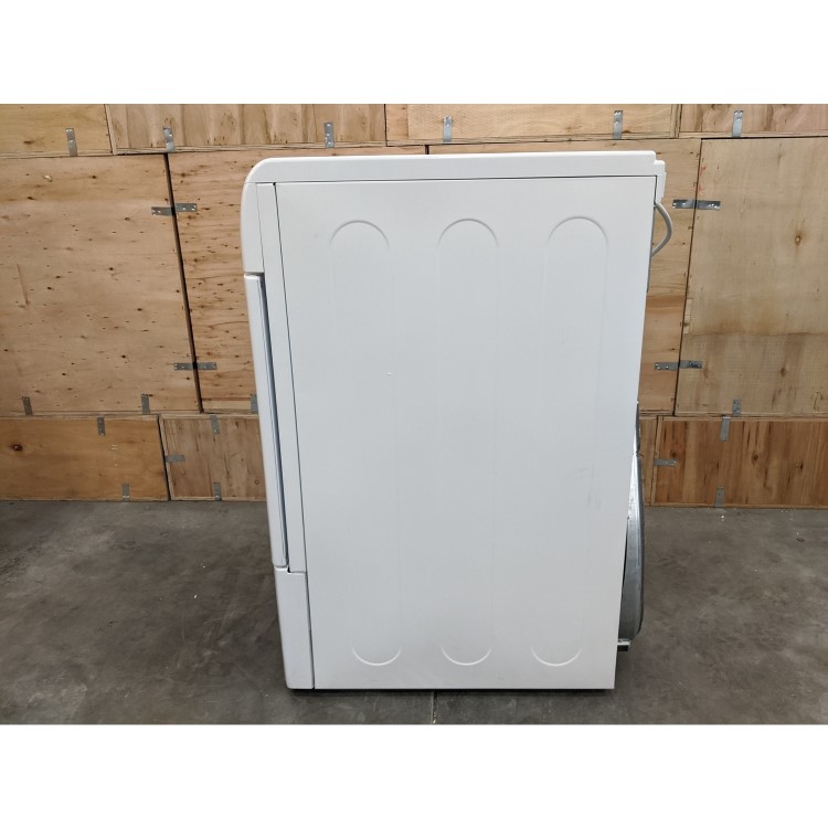 Refurbished Hotpoint FETC70BP Aquarius 7kg Freestanding Condenser Tumble Dryer - White