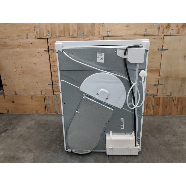 Refurbished Hotpoint FETC70BP Aquarius 7kg Freestanding Condenser Tumble Dryer - White