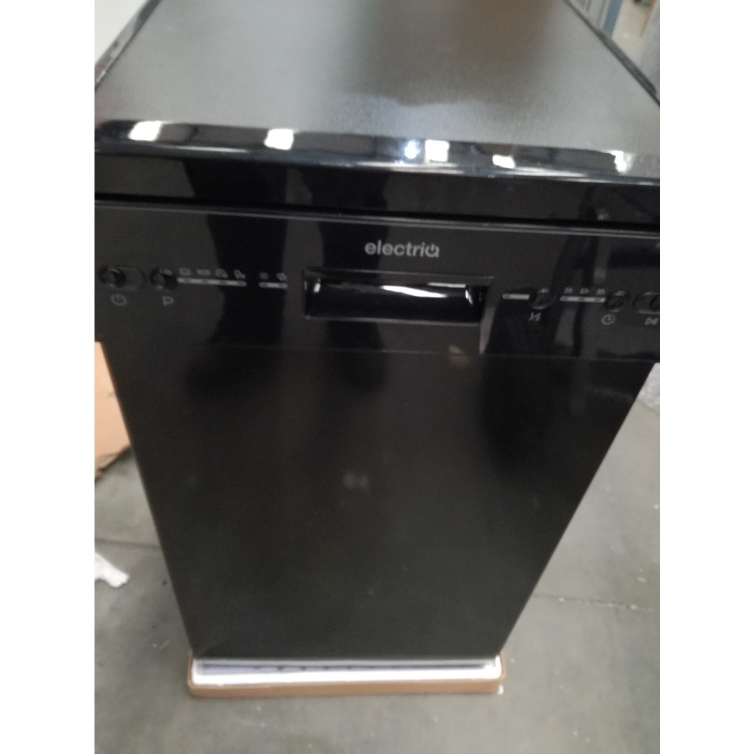 Refurbished electriQ Slimline Freestanding Dishwasher Black 77973896