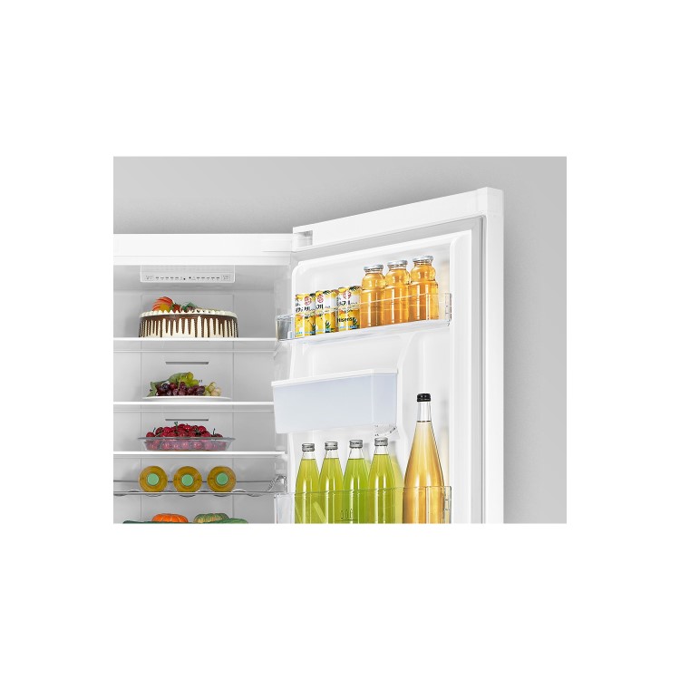 Refurbished Hisense RB381N4WW1 Freestanding 293 Litre 50/50 Frost Free Fridge Freezer