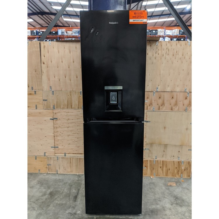 GRADE A3 - Hotpoint HBNF55181BAQUA 261 Litre Freestanding Fridge Freezer 50/50 Split Frost Free 55cm Wide - Black