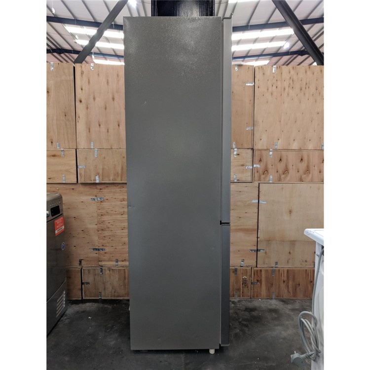 Refurbished Fridgemaster MC55264AFS Freestanding 264 Liter 70/30 Fridge Freezer