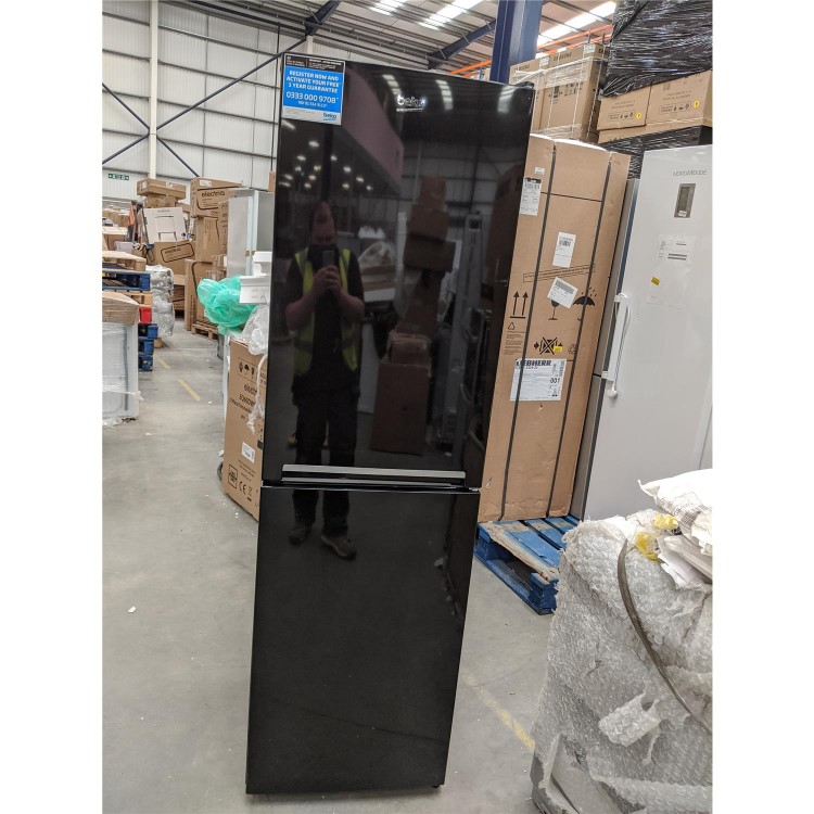 Refurbished Beko CFG3582B Freestanding 270 Litre 50/50 Frost Free Fridge Freezer