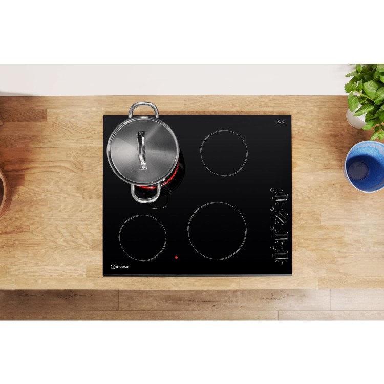 Refurbished Indesit RI861X 58cm 4 Zone Ceramic Hob