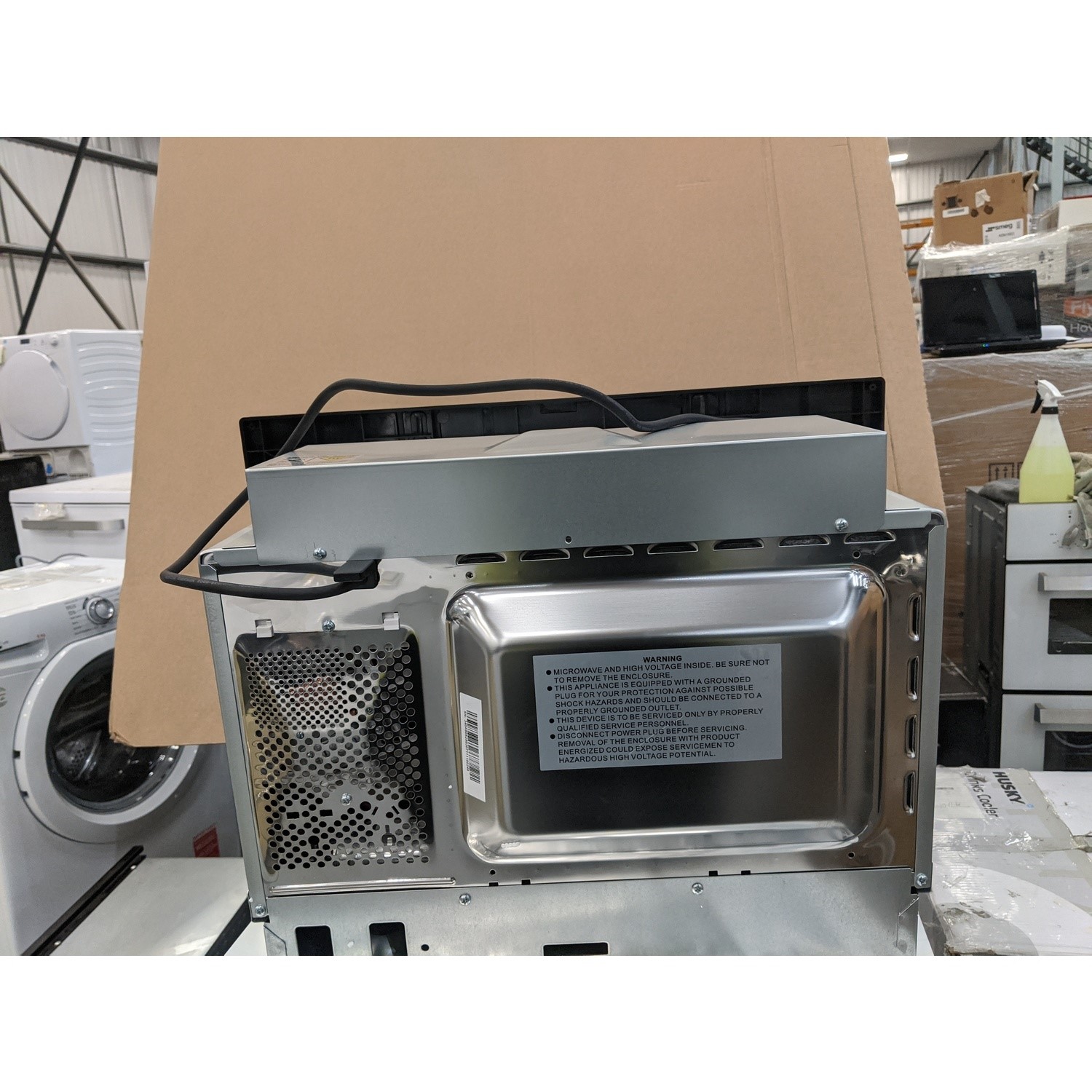 Refurbished electriQ 20L 800W Black BuiltIn Microwave with Grill 78001428/1/eiQMOGBI20BLACK