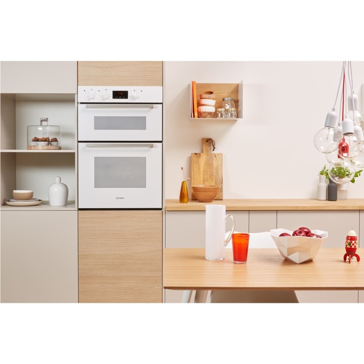 Refurbished Indesit IDD6340WH 60cm Double Built In Electric Oven