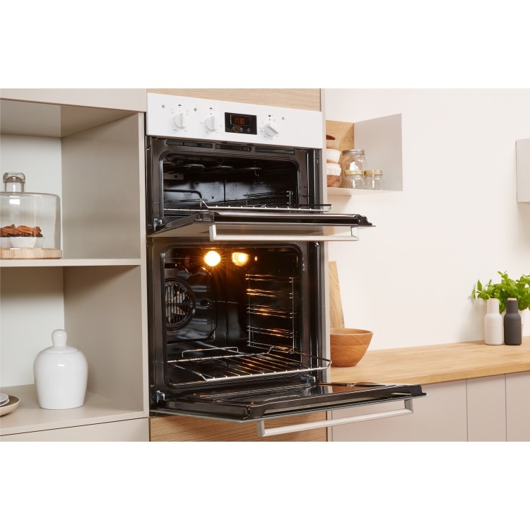 Refurbished Indesit IDD6340WH 60cm Double Built In Electric Oven