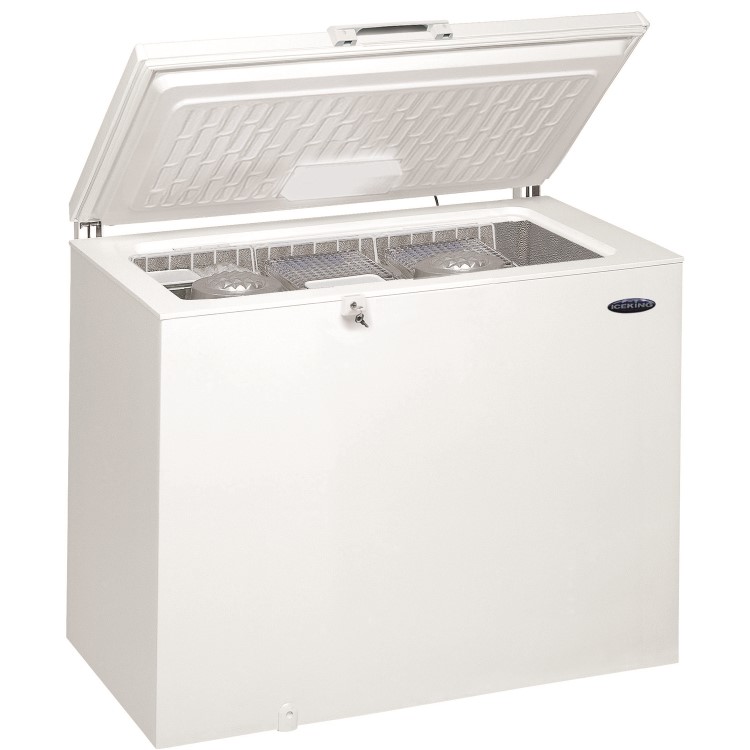 GRADE A2 - Ice King CF312W 315 Litre Chest Freezer 70cm Deep  118cm Wide - White