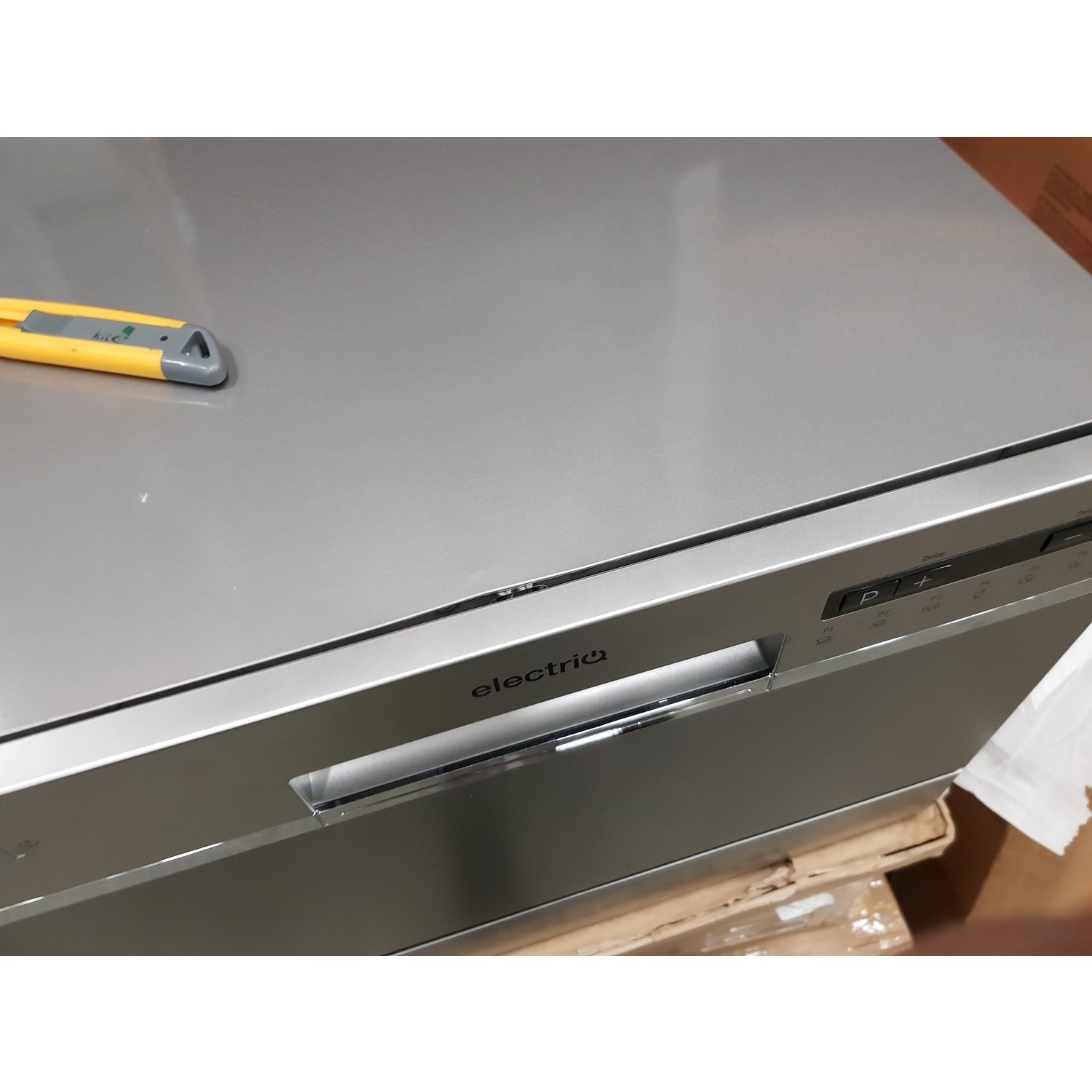 Refurbished electriQ Table Top / Integrated Dishwasher Silver