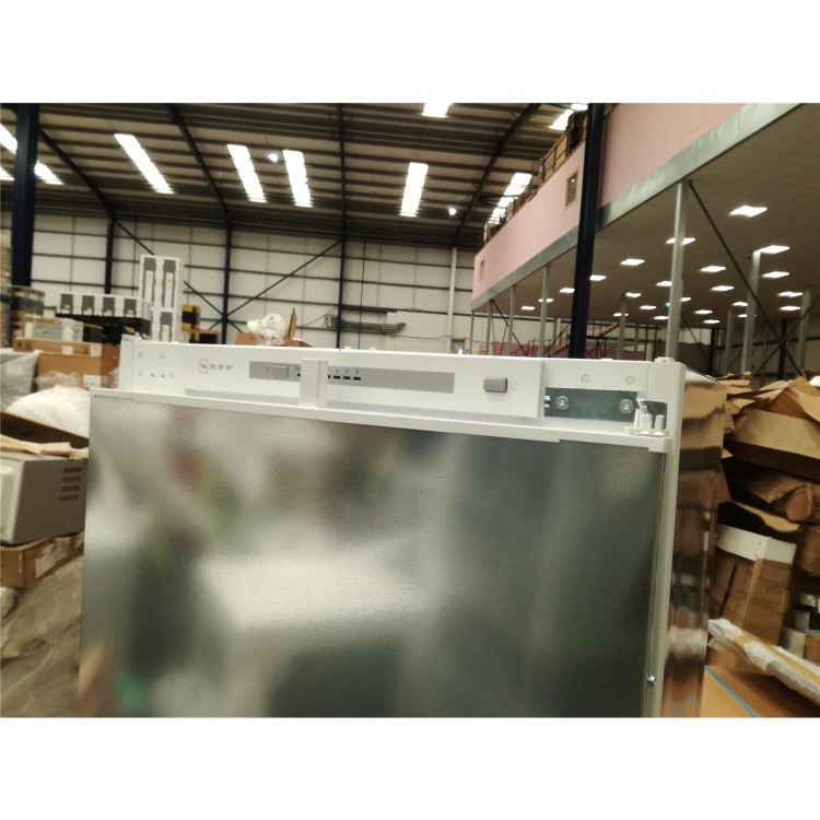 Refurbished Neff KI1812SF0G Integrated In-Column 319 Litre Larder Fridge