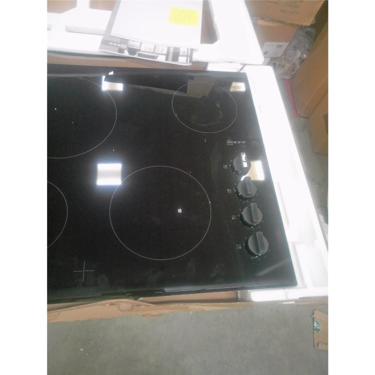 Refurbished Neff T16FK40X0 59.2cm Four Zone Ceramic Hob with Bevelled Front Edge