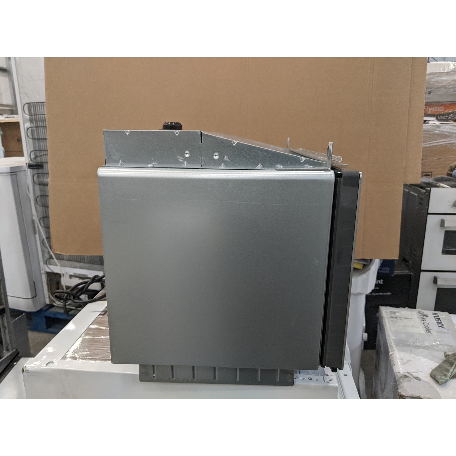 Refurbished Neff H53W50N3GB Built In 17L 800W Microwave Stainless