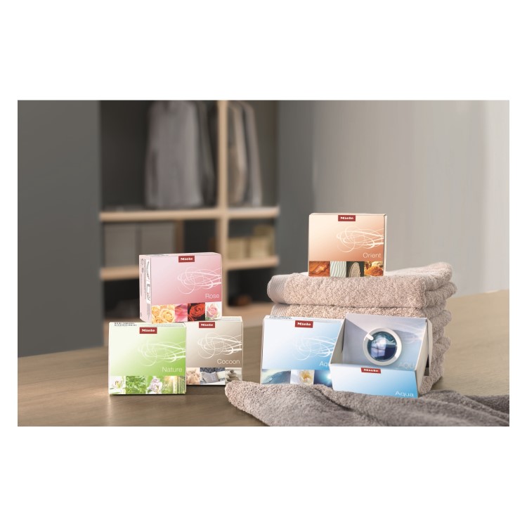 Refurbished Miele TSB143 Freestanding Heat Pump 7KG Tumble Dryer White