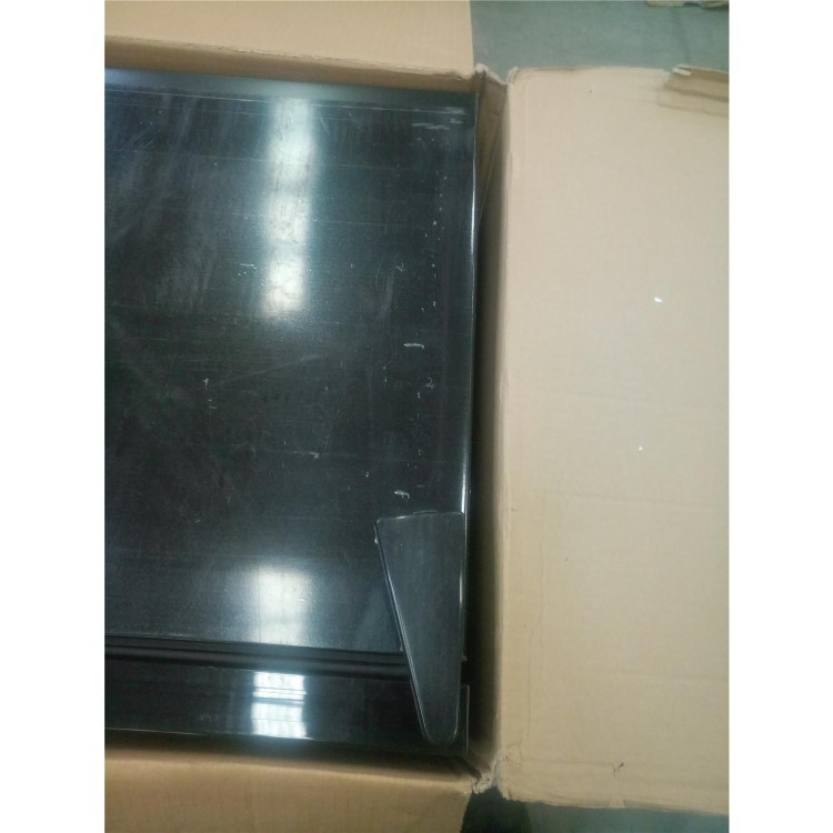 Refurbished Ice King DF48K 48 Litre Table Top Mini Drinks Fridge - Black