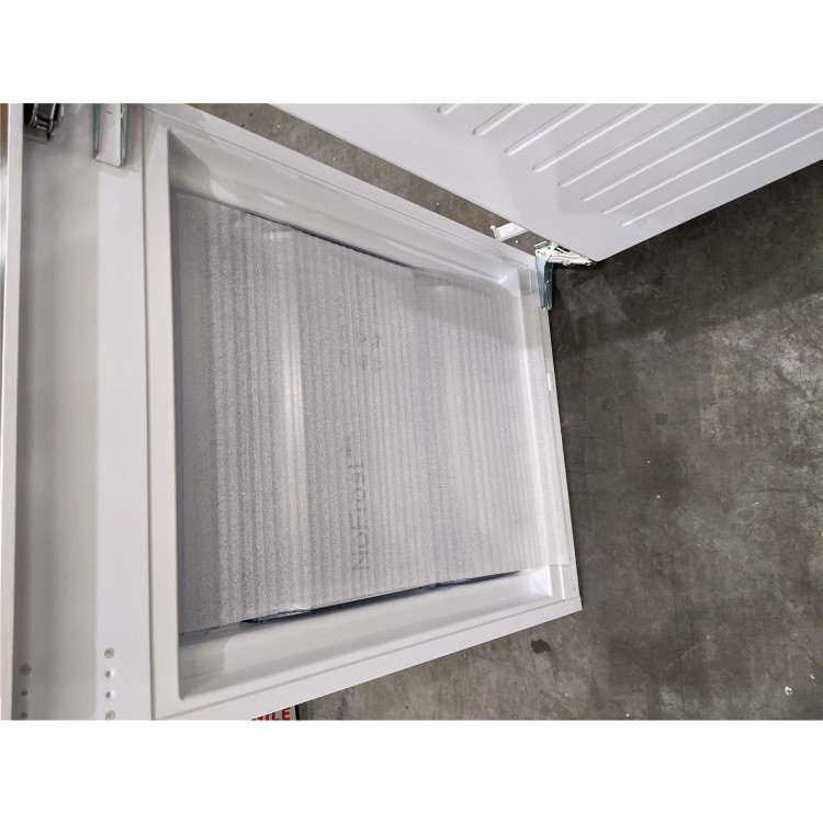 Refurbished Neff KI7862FF0G Integrated 255 Litre 60/40 Frost Free Fridge Freezer