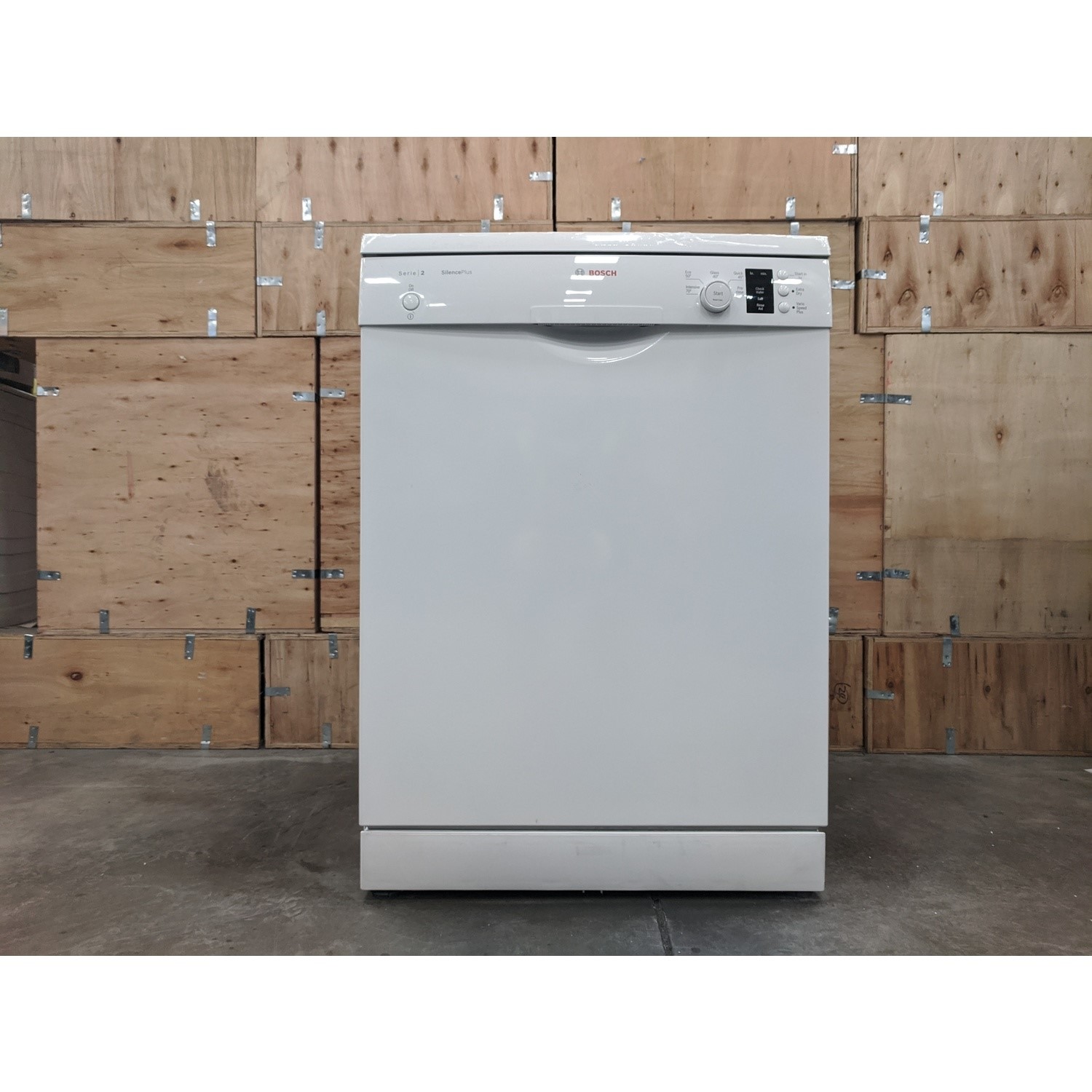 Refurbished Bosch Serie 2 SMS25EW00G 13 Place Freestanding Dishwasher White