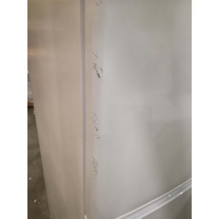 Refurbished Montpellier MS171W Freestanding 246 Litre 50/50 Fridge Freezer White