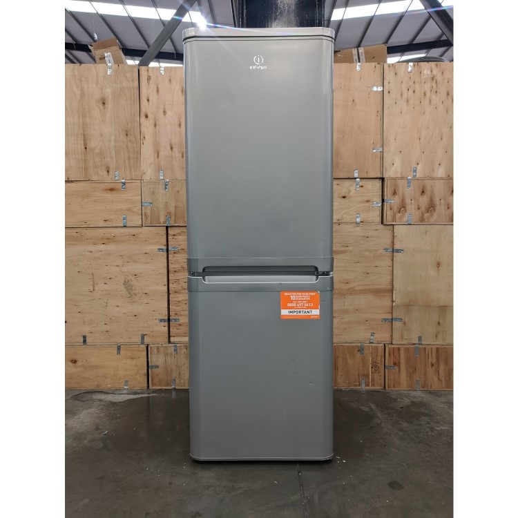 Refurbished Indesit IBD5515S1 Freestanding 208 Litre 60/40 Fridge Freezer Silver