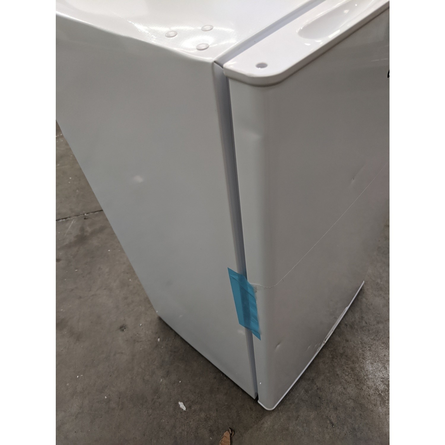 Refurbished electriQ 62 Litre Freestanding Under Counter Fridge with