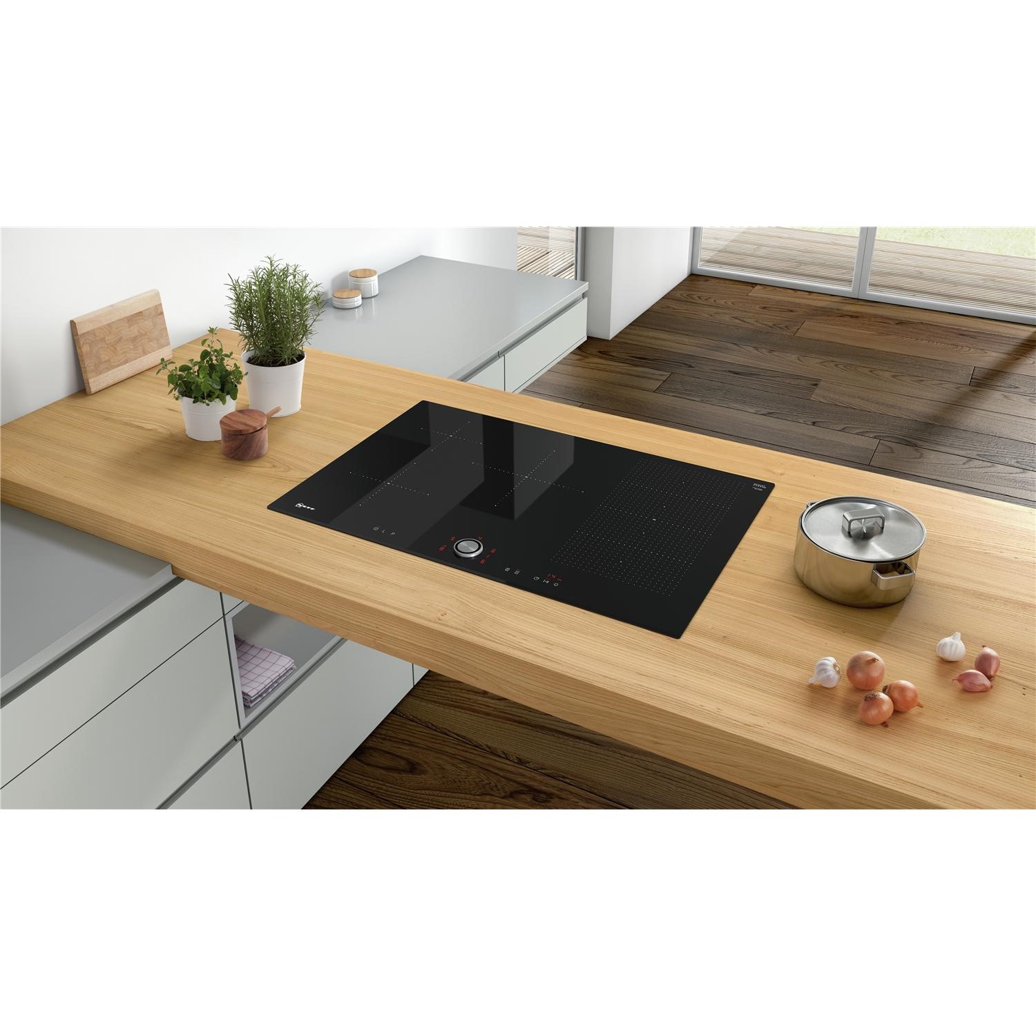 Neff N70 80cm 5 Zone Induction Hob With FlexInduction Zone and TwistPad