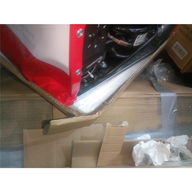 Refurbished Husky HU225 Mini Fridge/Drinks Cooler - Budweiser