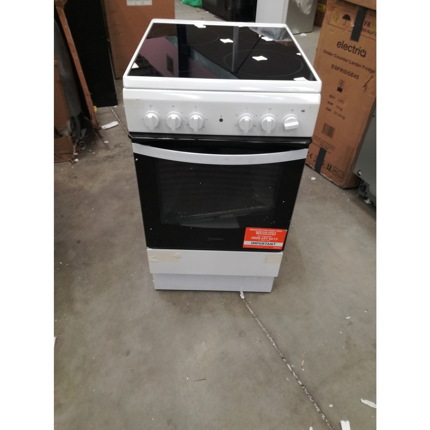 Refurbished Indesit IS5V4KHW 50cm Single Oven Electric Cooker With