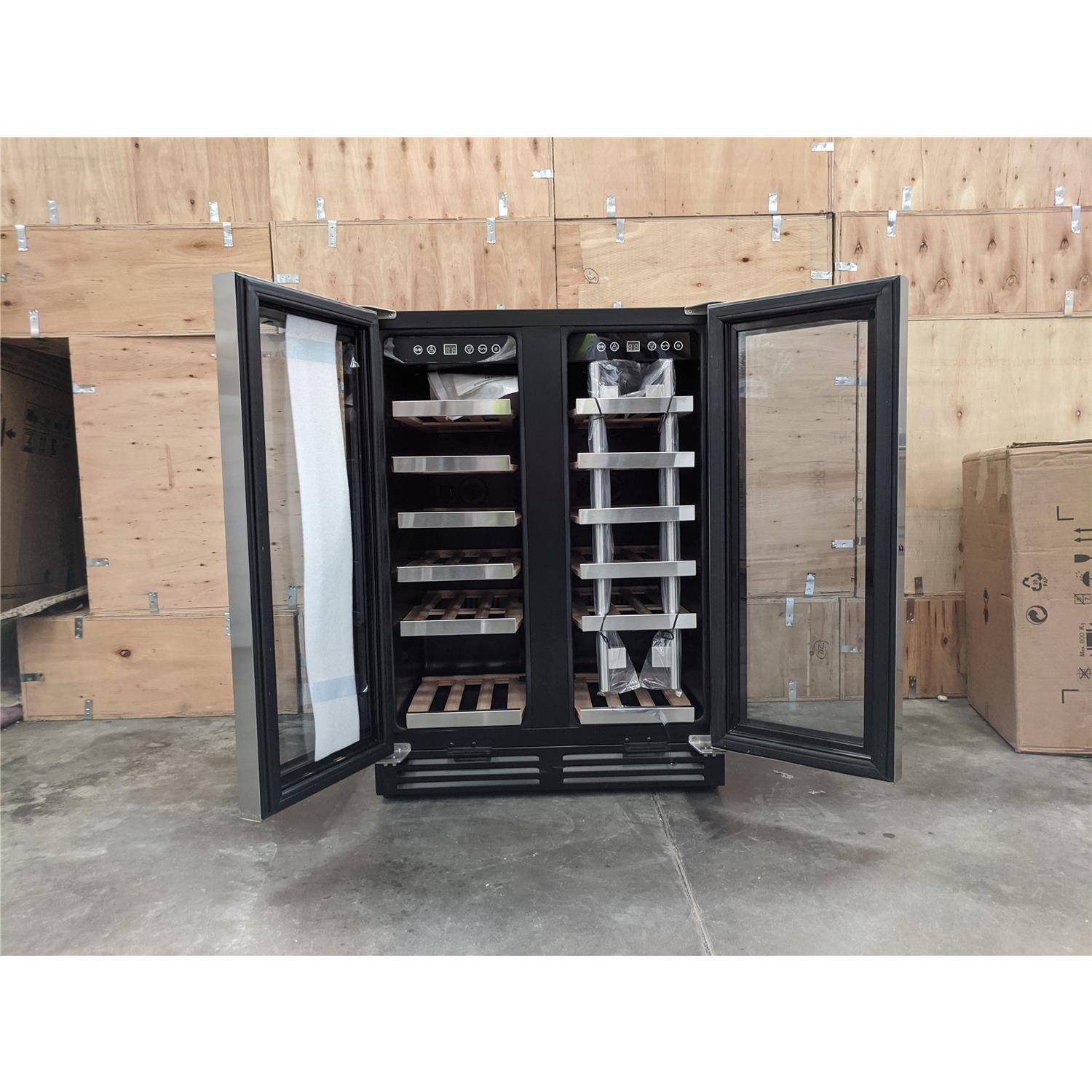 Refurbished electriQ 36 Bottle Freestanding Under Counter Wine Cooler