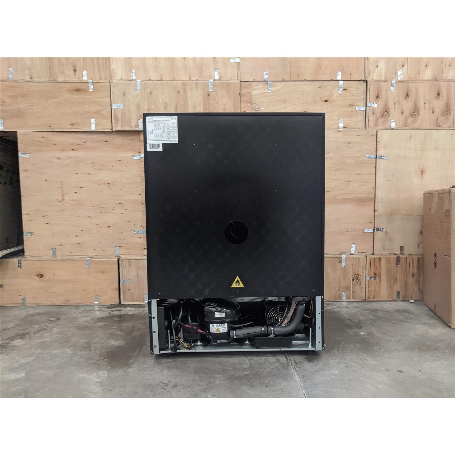 Refurbished electriQ 36 Bottle Freestanding Under Counter Wine Cooler