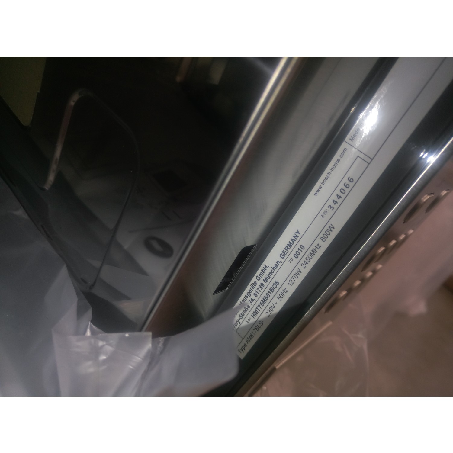 Bosch serie 4 hmt75m551b hotsell