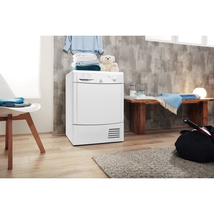 GRADE A2 - INDESIT IDC8T3B EcoTime 8kg Freestanding Condenser Tumble Dryer - White
