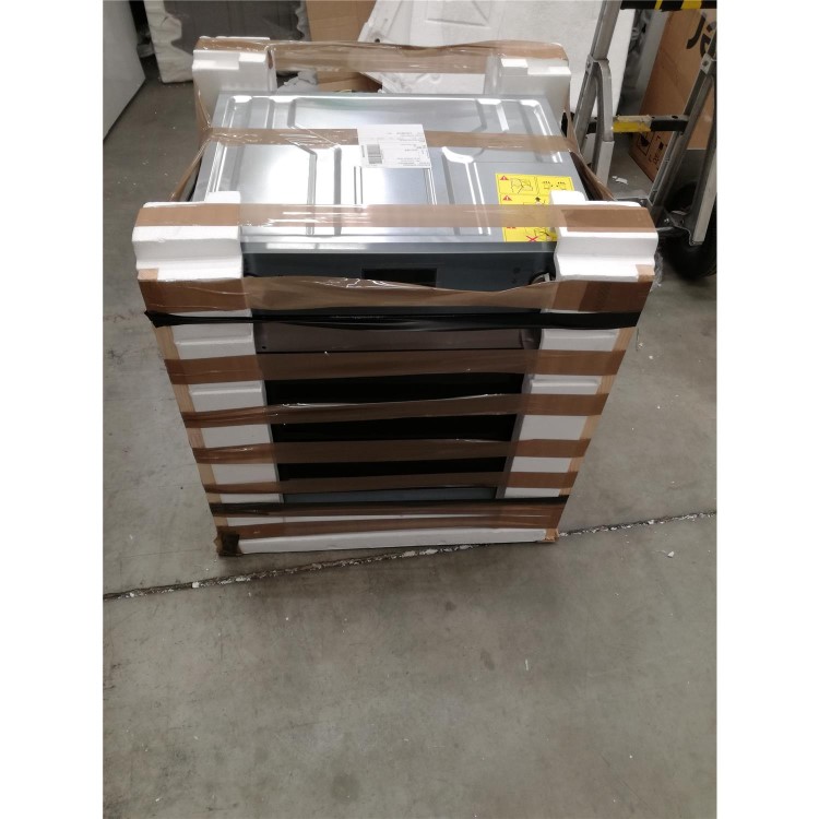 Refurbished Smeg SF6400TVX 60cm Single Built In Electric Oven