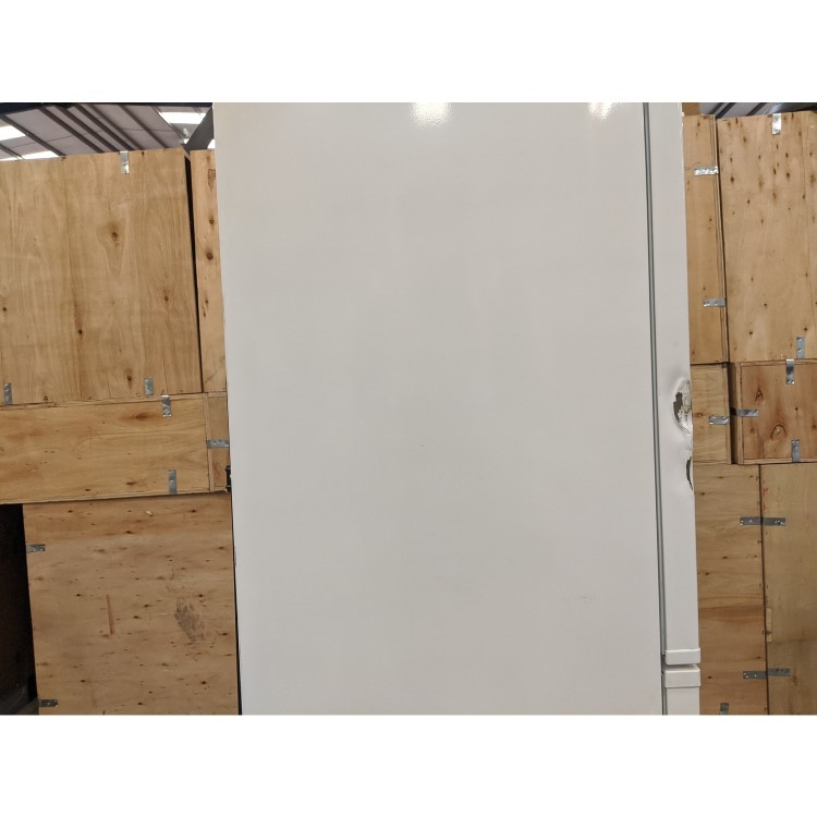 Refurbished Lec TF55158W Freestanding 208 Litre 50/50 Frost Free Fridge Freezer White