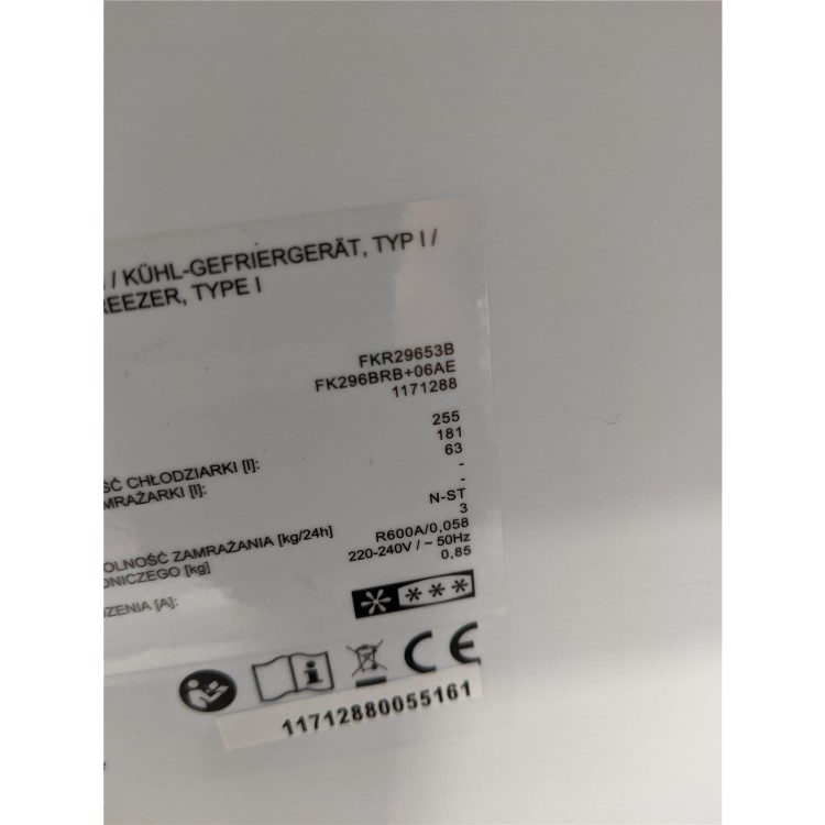 Refurbished Amica FKR29653B Freestanding 244 Litre 70/30 Frost Free Fridge Freezer