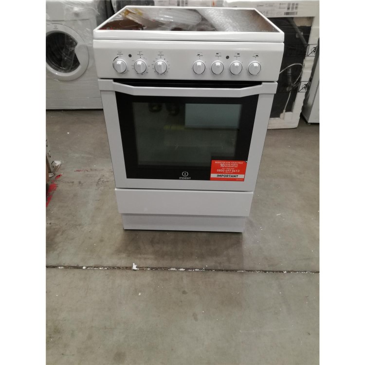 Refurbished Indesit I6VV2AW 60cm Electric Cooker With Ceramic Hob White