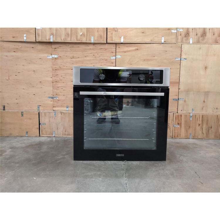 Refurbished Zanussi ZOPNA7X1 60cm Single Built In Electric Oven