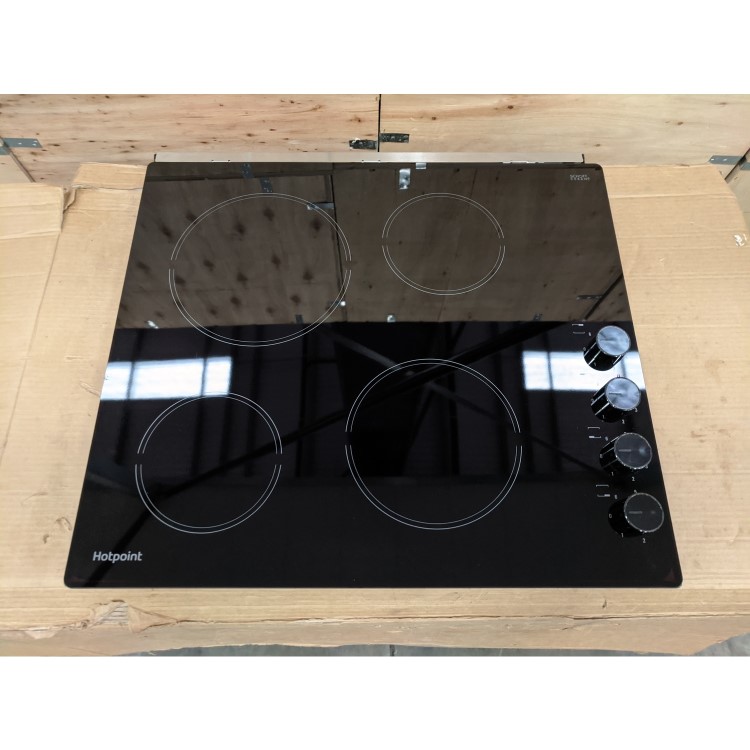 Refurbished Hotpoint HR619CH 58cm 4 Zone Knob Control Ceramic Hob