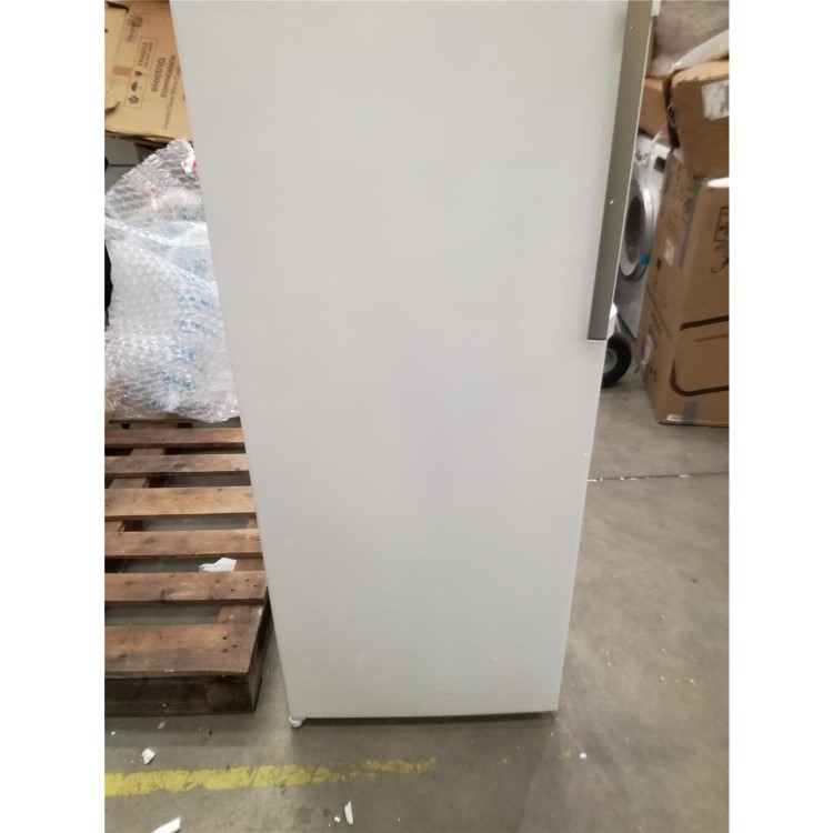 Refurbished Indesit UI8F1CWUK1 260 Litre Tall Freestanding Freezer White