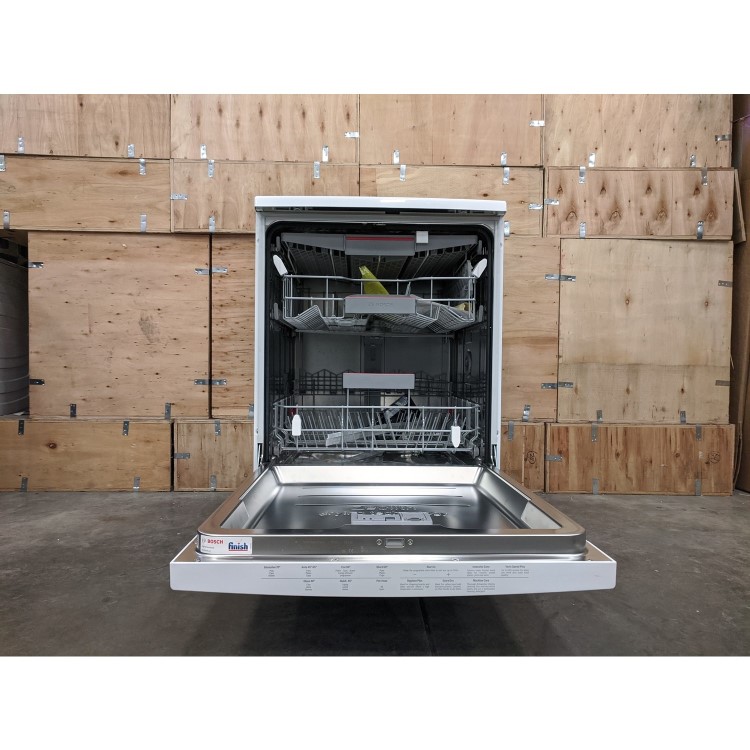 Refurbished Bosch Serie 6 SMS67MW00G 14 Place Freestanding Dishwasher White