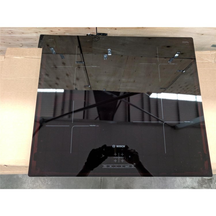 Refurbished Bosch Serie 4 PUE611BB1E 59.2cm 4 Zone Induction Hob