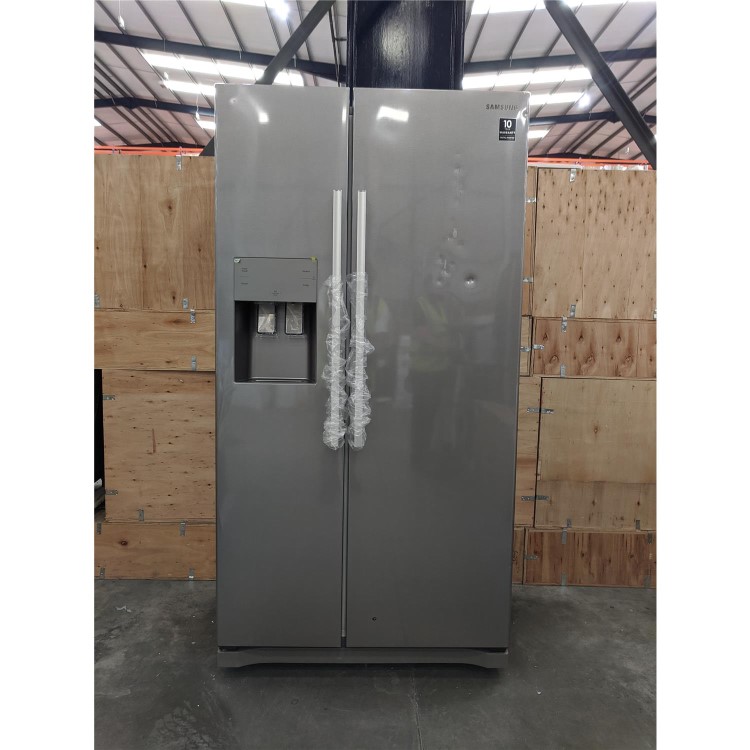 Refurbished Samsung 485 Litre American Fridge Freezer - Graphite