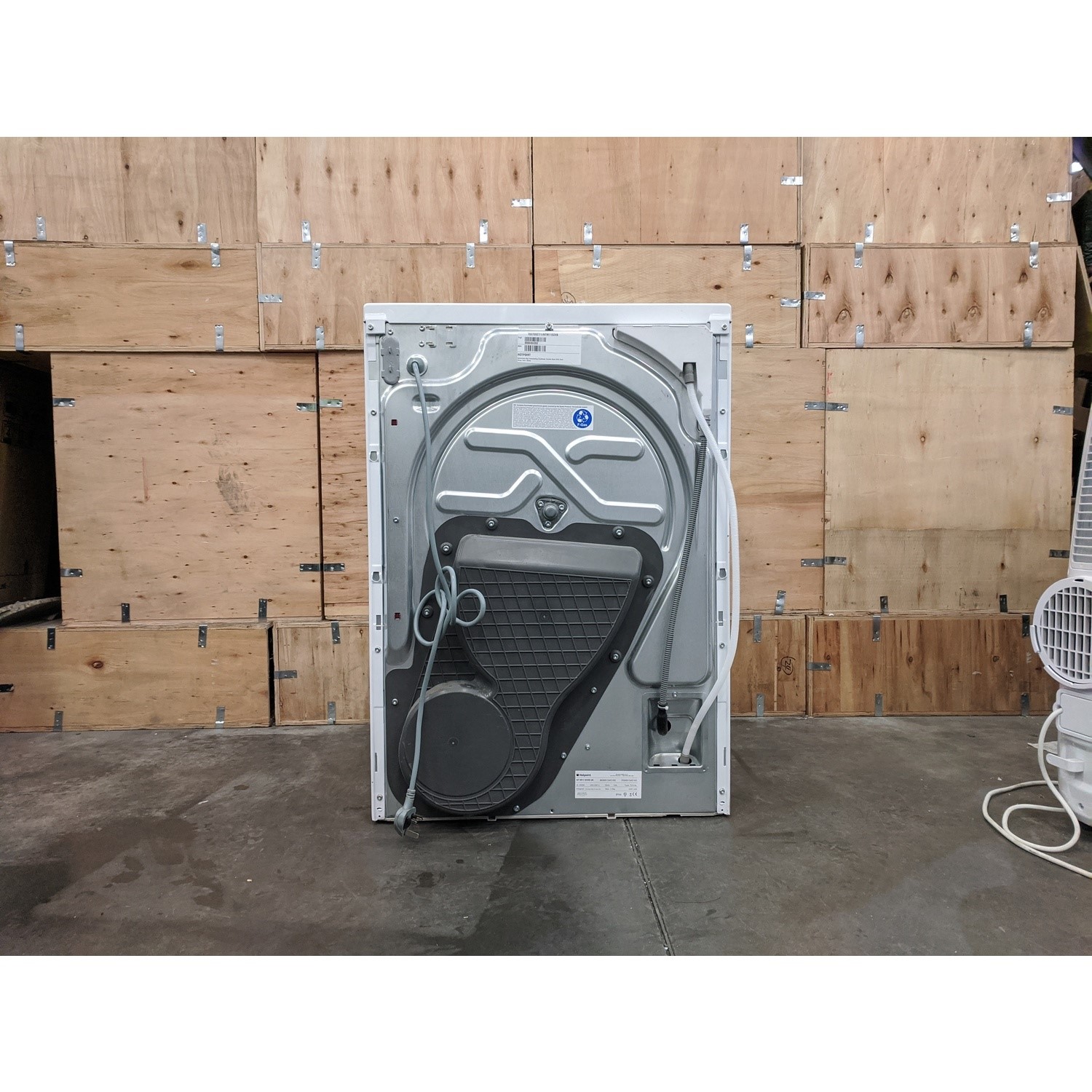 Refurbished Hotpoint ActiveCare NTM1182XB Freestanding Condenser 8KG