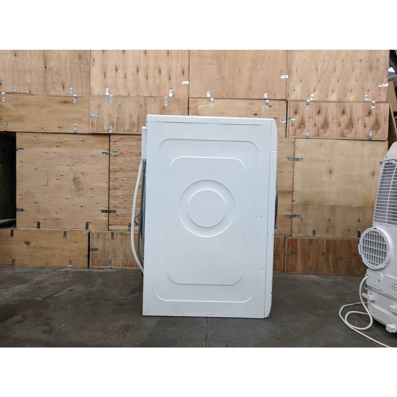 Refurbished Hotpoint ActiveCare NTM1182XB Freestanding Condenser 8KG