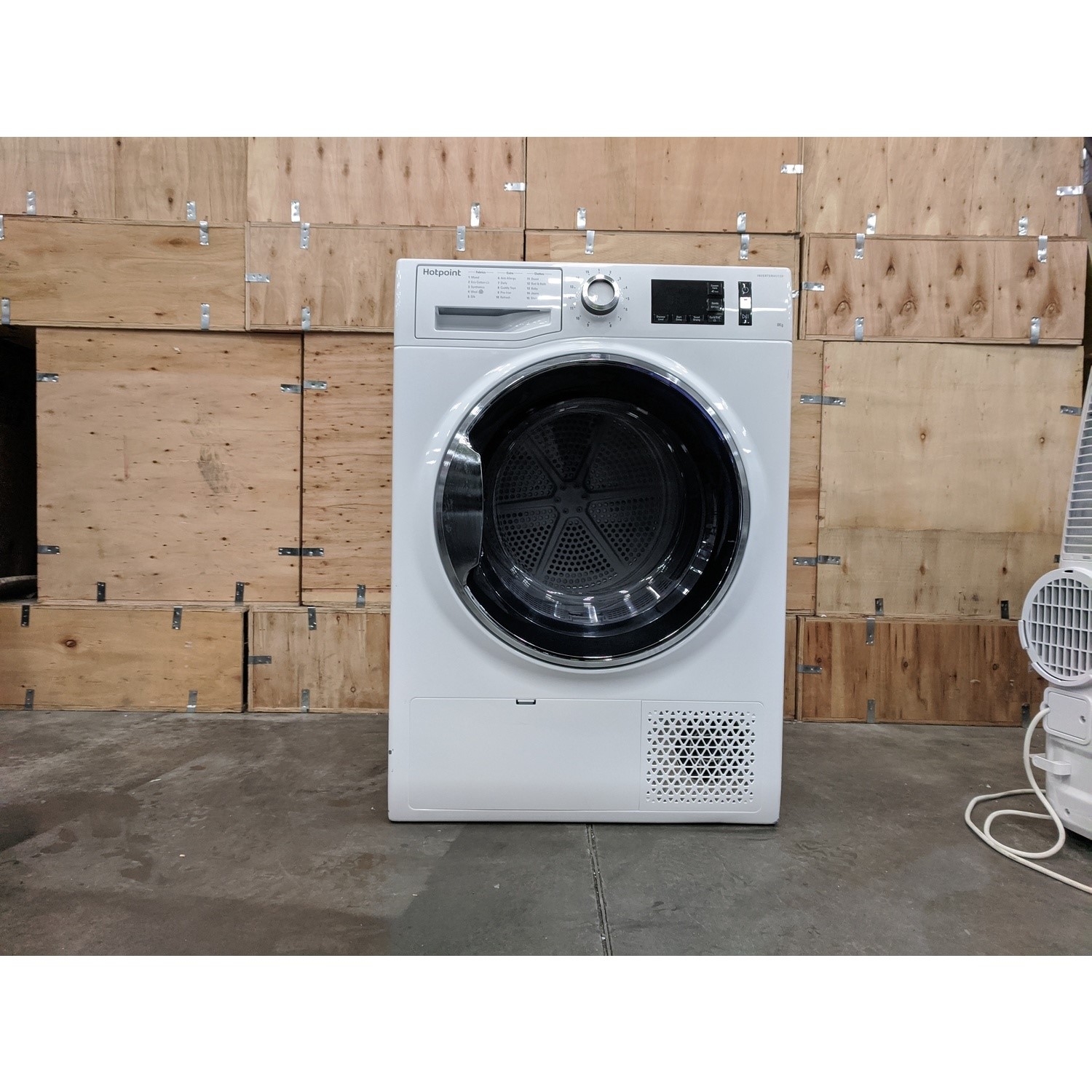 Refurbished Hotpoint ActiveCare NTM1182XB Freestanding Condenser 8KG