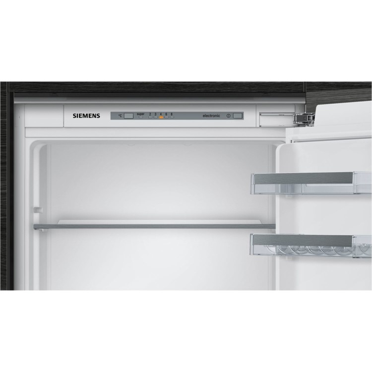 Siemens KI87VVFF0G iQ300 Low Frost 70-30 Integrated Fridge Freezer